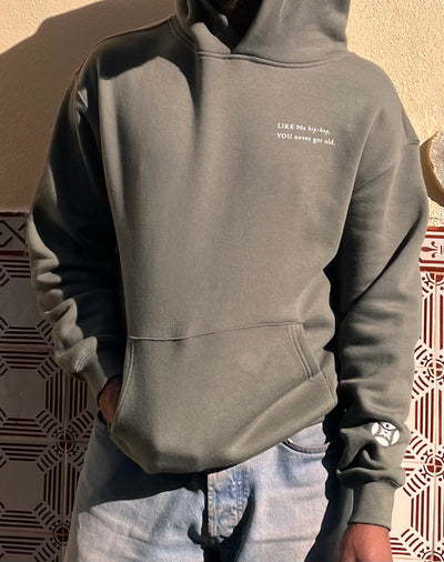 Relaxed Hoodie | Like 90s hip-hop, you never get old.
